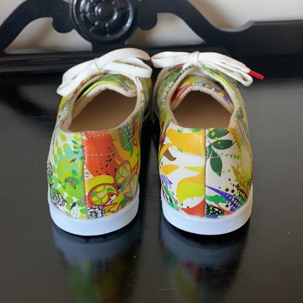 Neef Sneakers - Picture 5 of 11